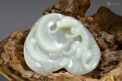 Qing Dynasty - White Jade 'Chilong' Brush Licker
