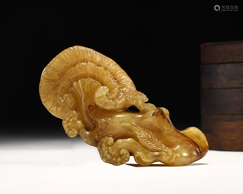 Qing Dynasty, Shoushan stone ganoderma ornaments