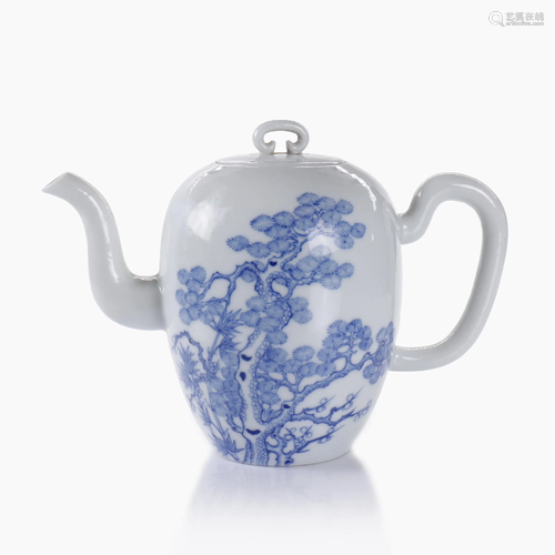 A Chinese porcelain blue and white tea pot.