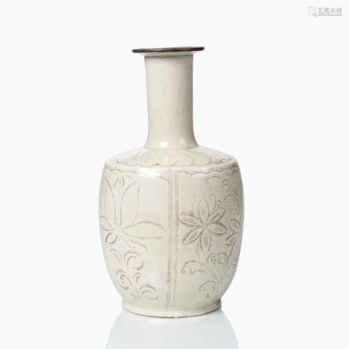 A Chinese 'DING' white glazed porcelain vase.