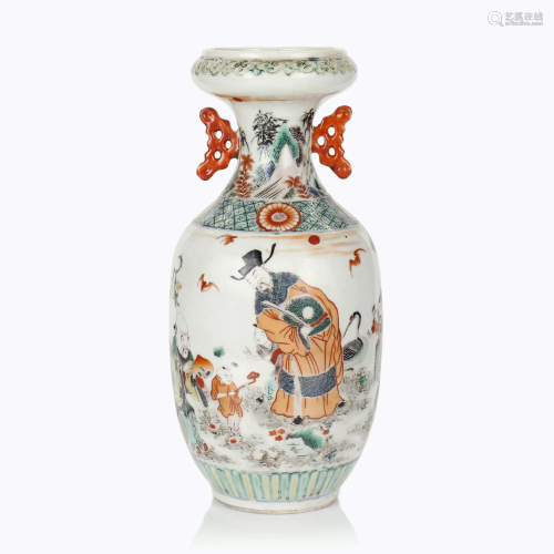 A Chinese porcelain famille rose vase.