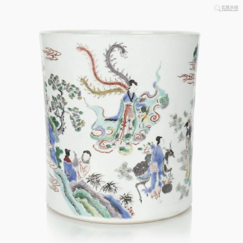 A Chinese porcelain famille rose bursh pot.