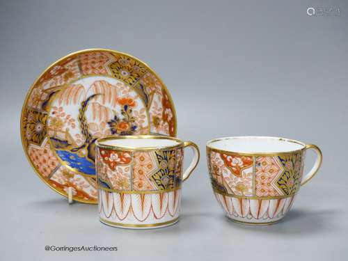 A Coalport imari pattern trio