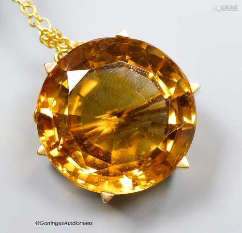 A yellow metal mounted citrine brooch, 20mm, gross 11.8 gram...