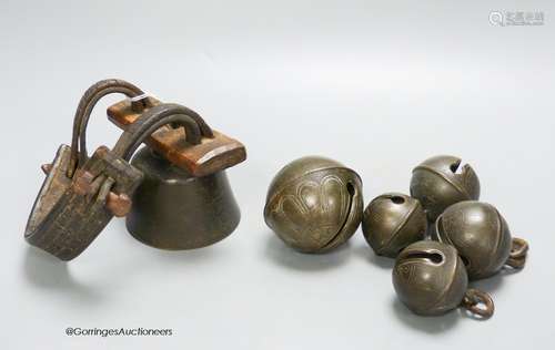 Five 18th century bronze crotal bells, by Robert Wells of Al...