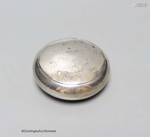 An Edwardian silver circular tobacco box, George Unite, Birm...