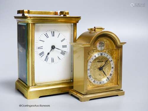 A brass carriage timepiece, 10.5cm and a carriage clock