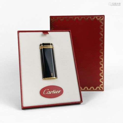 Cartier, Trinity, briquet Orné de trois anneaux, laque noire...