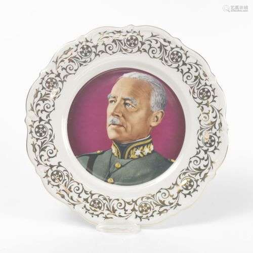 Assiette à l'effigie du Général Guisan Bavaria, porcelaine, ...