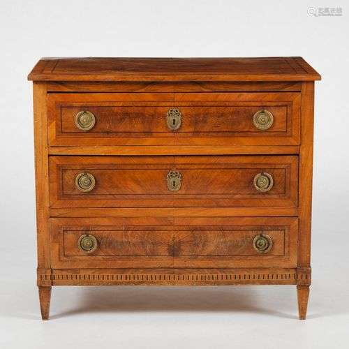 Commode d'époque néoclassique Trois tiroir, noyer et filets ...