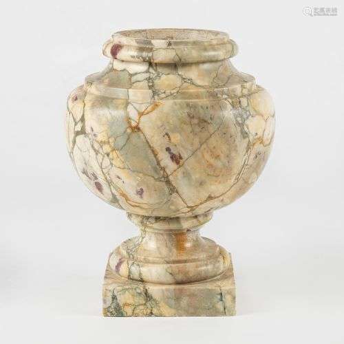 Vase d'ornement Base carrée, marbre, H 40 cm