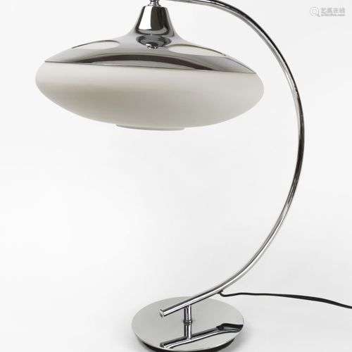 Lampe de bureau Ufo par Kare Design, Allemagne Acier chromé ...