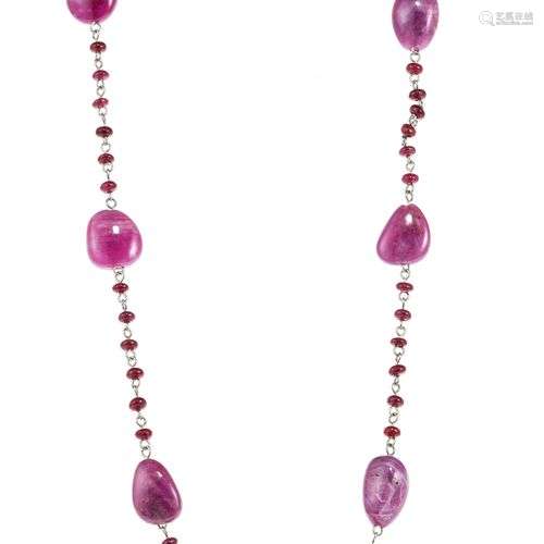 Sautoir composé de perles de rubis Argent 925, L 100 cm