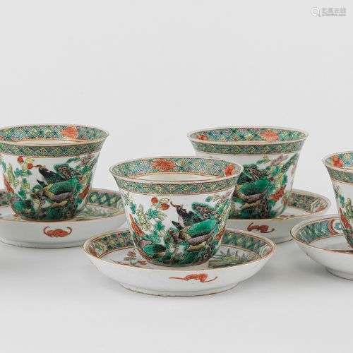 Six tasses et soucoupes famille verte, Chine, XIXe s Porcela...