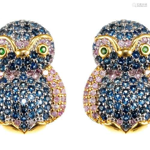 *Boucles d'oreilles à motifs de pingouins pavés de saphirs m...