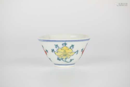 Chenghua doucai flower cup