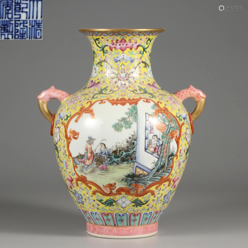 A Famille Rose Figural Vase Qing Dynasty