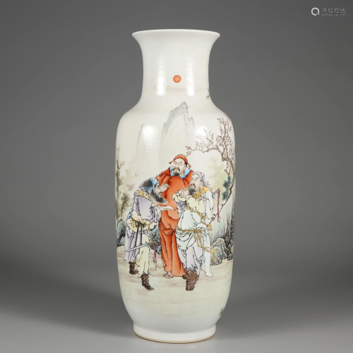 A Famille Rose Figural Vase Qing Dynasty