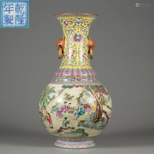 A Famille Rose Figural Bottle Vase Qing Dynasty