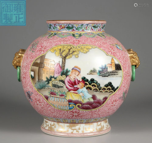 A Yangcai Figural Jar Qing Dynasty