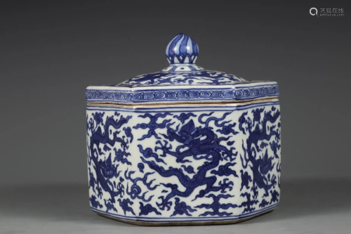 BLUE AND WHITE DRAGON HEXAGONAL JAR WITH LID