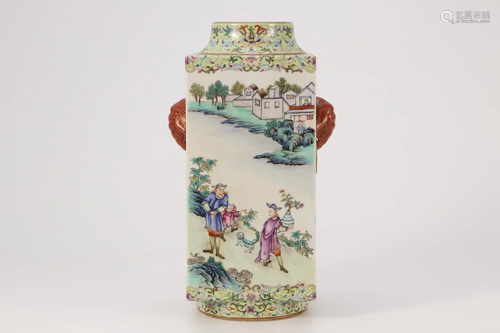 FAMILLE ROSE 'NARRATIVE' SQUARE VASE WITH HANDLES