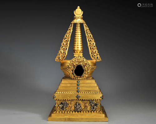 A Tibetan Gilt-bronze Seated Pagoda