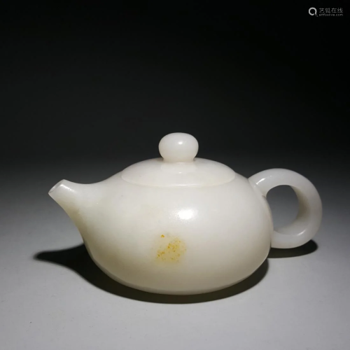 CHINESE RUSSET JADE CARVING TEAPOT