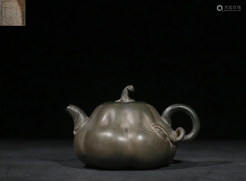 Chinese Yixing Zisha Teapot,Mark