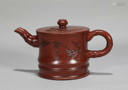 Purple sand teapot in Qing Dynasty