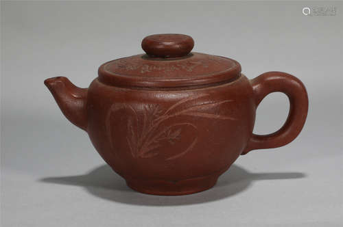 Purple sand teapot in Qing Dynasty