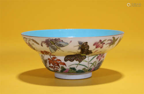 Qing Dynasty Jiaqing pink butterfly pattern bowl