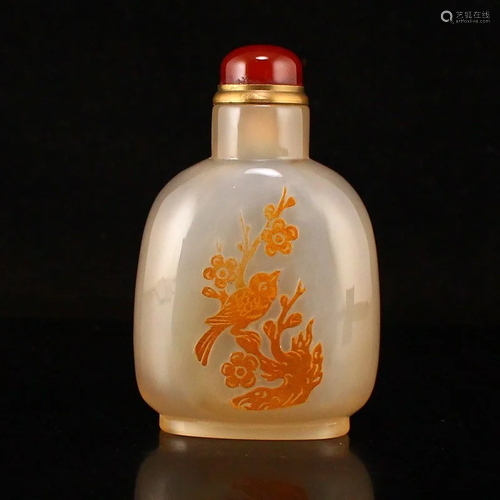 Qing Agate Low Relief Magpie & Plum Flower Snuff Bottle