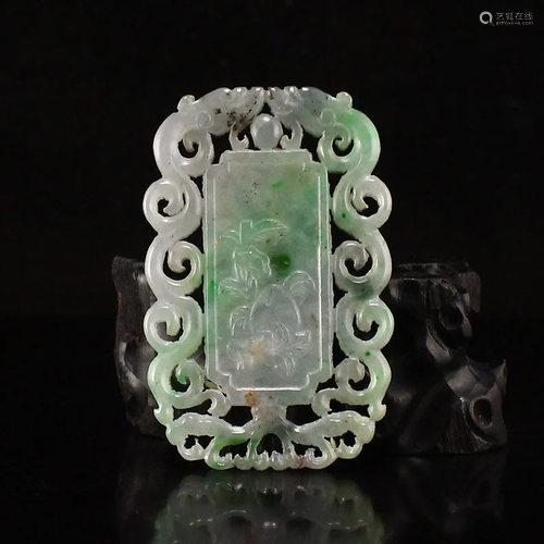 Hand Carved Natural Jadeite Fortune Beast Pendant