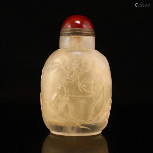 Crystal Low Relief Playing Chess Old Men Snuff Bottle