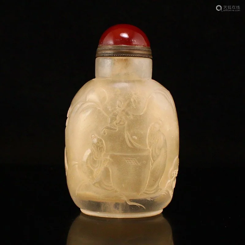 Crystal Low Relief Playing Chess Old Men Snuff Bottle