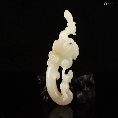 Vintage Chinese Hetian Jade Figure & Beast Pendant