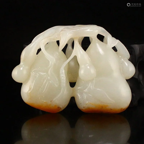 Superb Chinese Hetian Jade Gourd Pendant