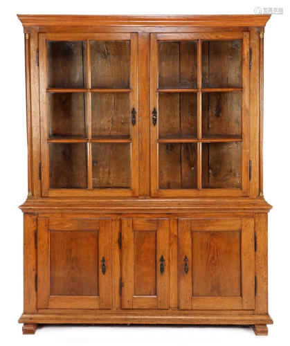 Late 18th century 2-piece solid oak cabinet