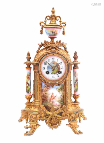 Classic mantel clock