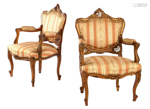 2 gold-coloured walnut armchairs