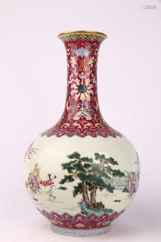 FAMILLE ROSE VASE