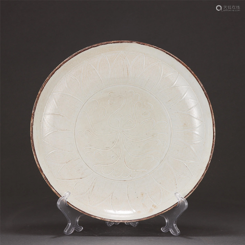 A Ting-ware Incised Floral Plate