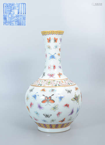 Qianlong Famille Rose Globular Vase with Butterfly Design