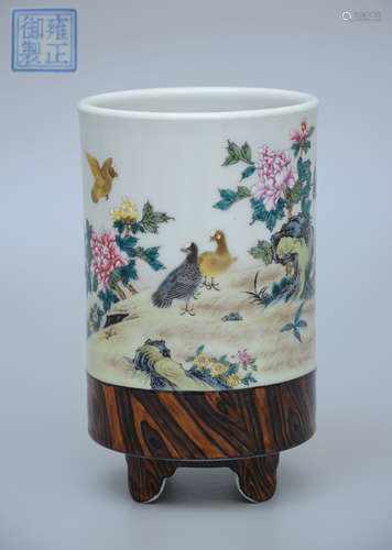 Yongzheng Famille Rose Bird-and-Flower Brushpot