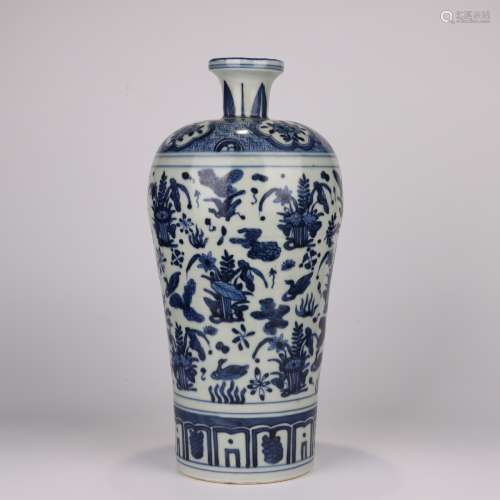 BLUE AND WHITE FLOWER MEIPING VASE