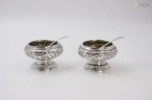 PAIR OF SILVER MADE STEM BOWLS AND SPOONS