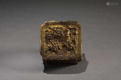 GILT BRONZE SQUARE BOX AND COVER