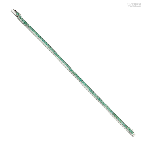 An emerald bracelet