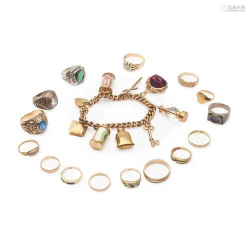 A collection of jewellery